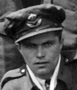 Basil Mossing